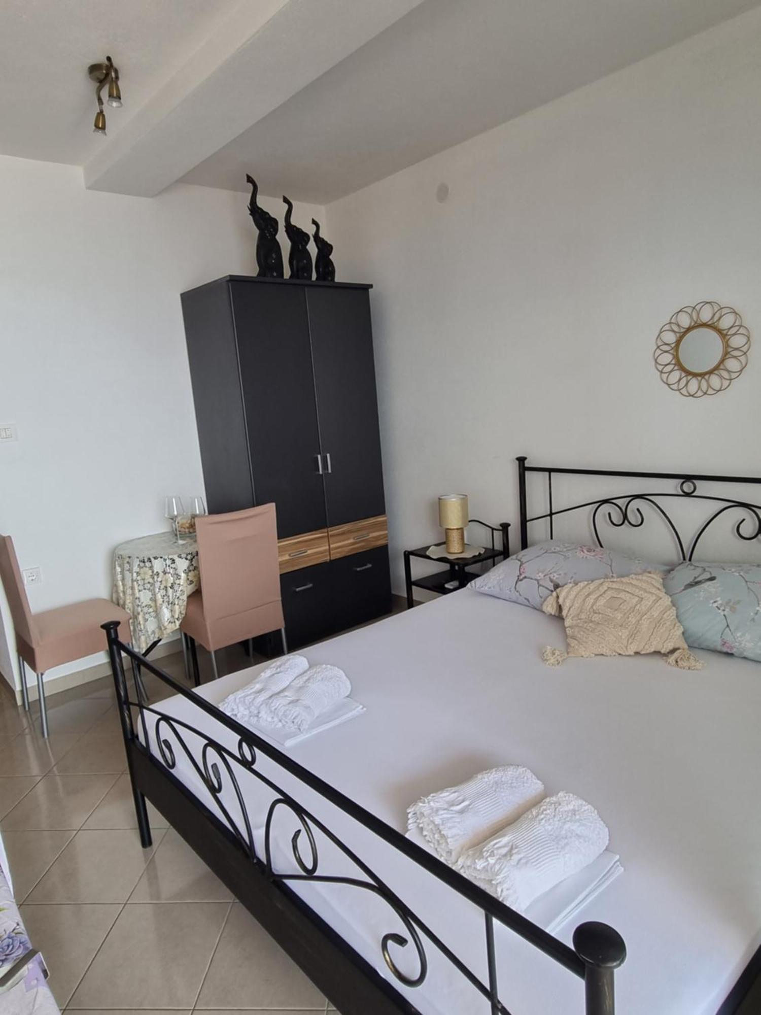 Mima Apartment Sveti Juraj Bilik gambar